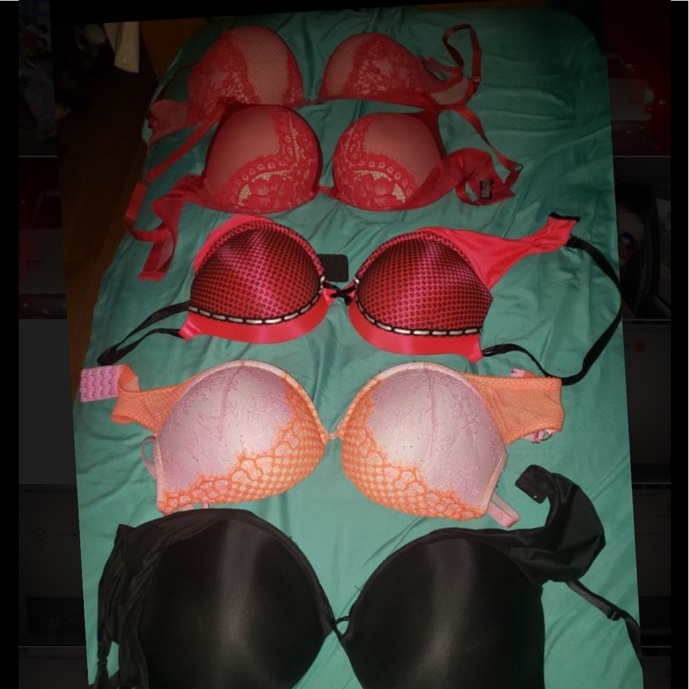 Victoria’s Secret Bombshell bras *BUNDLE*